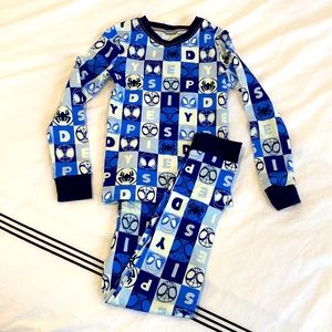 Spidey and amazing friends pajama set.